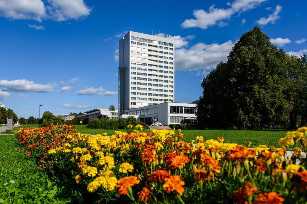 Lux Residence, A/C, Vip Parking, City View Banská Bystrica Exteriér fotografie